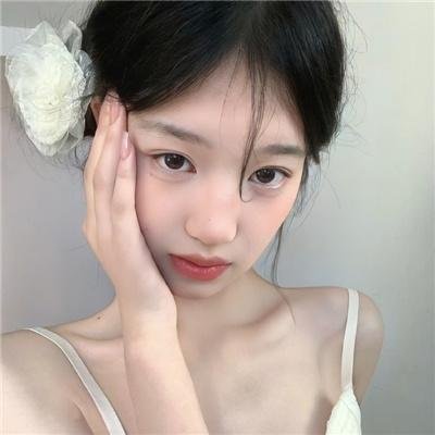 午夜下的刺花